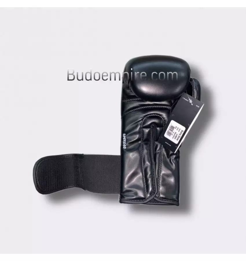 Боксерские перчатки Adidas Speed 50 (черное/белые, ADISBG50)