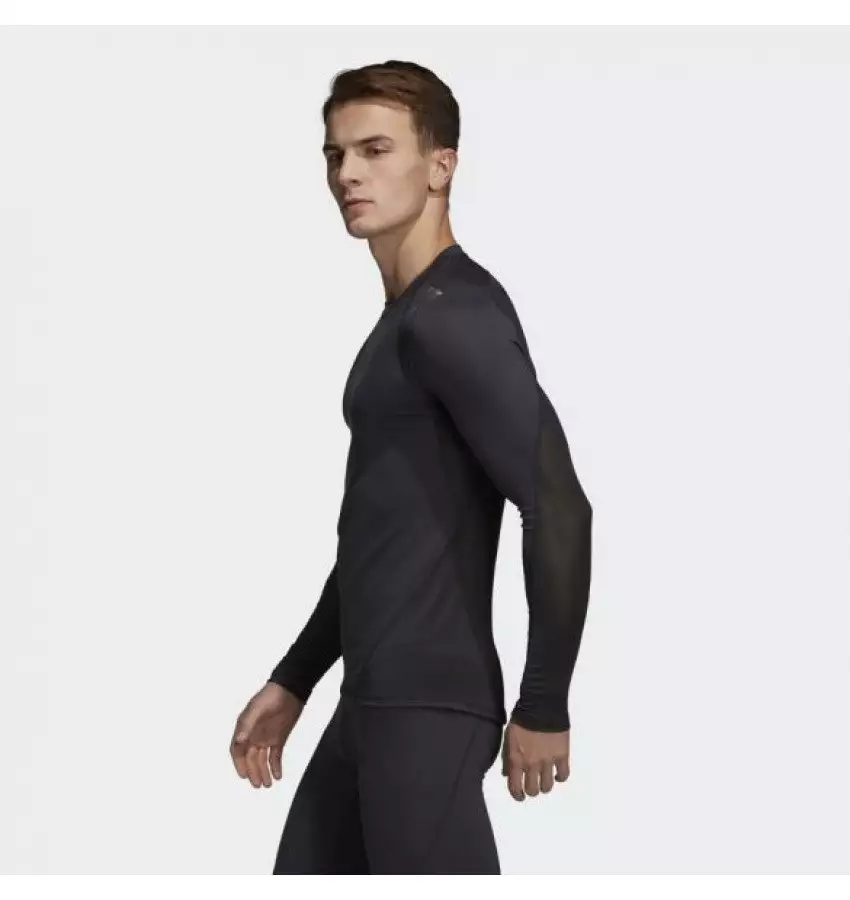 Компрессионный лонгслив Adidas Alphaskin Sport (черный, CF7267)