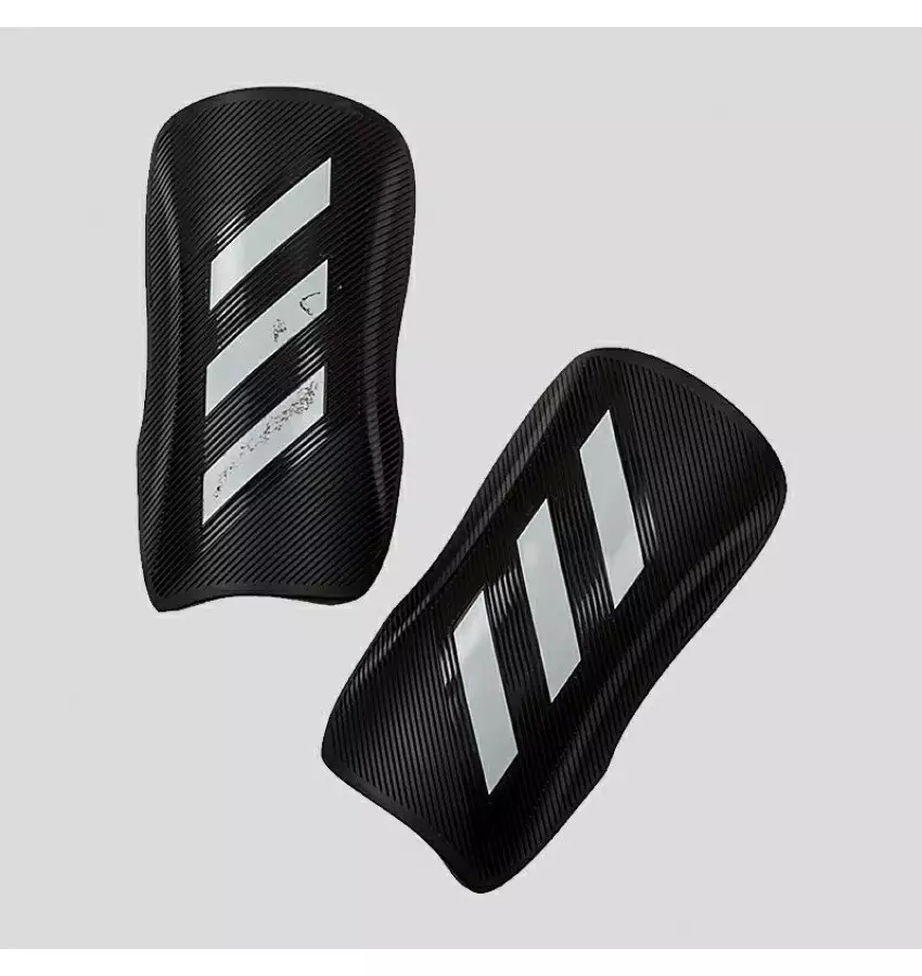 Щитки Adidas Tiro Club